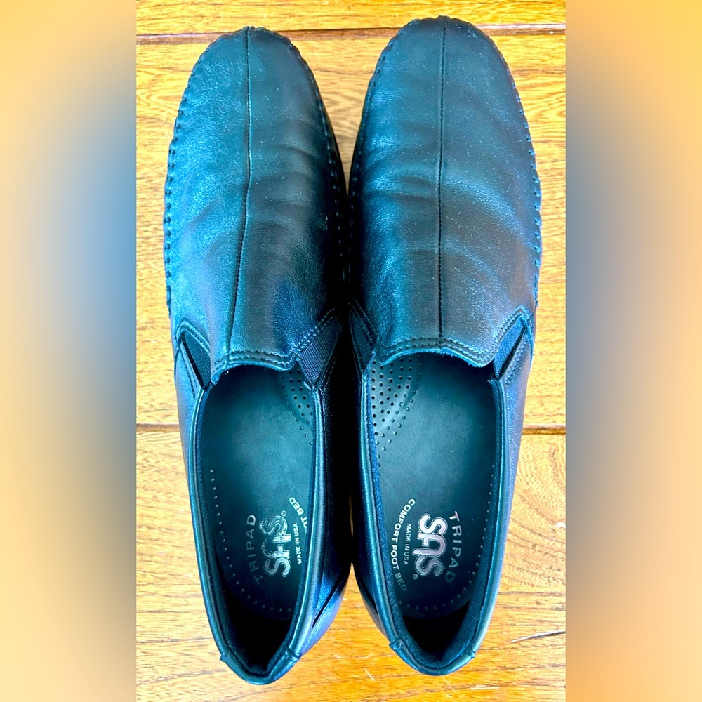 SAS black slip on shoes, women’s size 10N